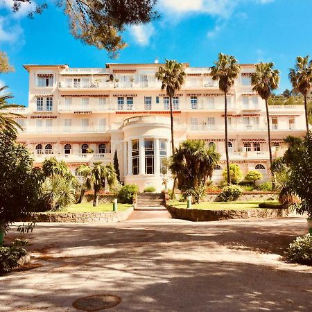 Studio 4 Personnes Avec Piscine, Tennis Apartment Hyeres Ngoại thất bức ảnh